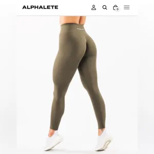 Alphalete Amplify Dusty Green Oak Evergreen Legging- Size XS thumbnail 4