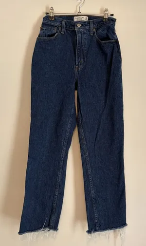 Abercrombie‎ & Fitch '90s Slim Straight Ultra High Rise Curve Love Jeans 24 00 thumbnail 1