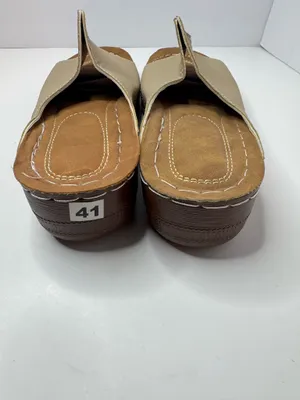 Unbranded Taupe Vegan Leather Slide Sandals Women's Size EU41 thumbnail 4
