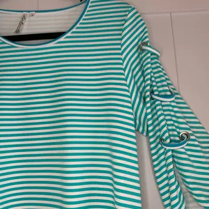 Lulu B Small Aqua Stripe UPF Top Lace Sleeve Coastal Beach Resort Cruise thumbnail 10