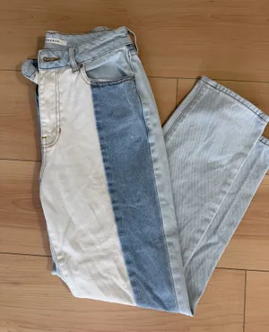 PacSun Jeans thumbnail 1