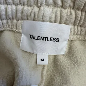 Talentless 100% Cotton Fleece Lounge Shorts Women’s Medium Cream Off White‎ thumbnail 2