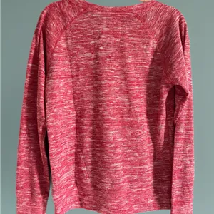 Disney Parks USA Epcot World Showcase Sweatshirt thumbnail 2