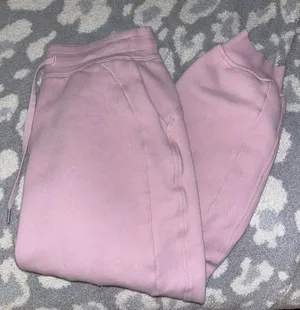 Lululemon Scuba Sweatpants thumbnail 1