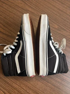 Vans Men 6 Women 7.5 Black and White High-Top Skate Sneakers Shoes thumbnail 2