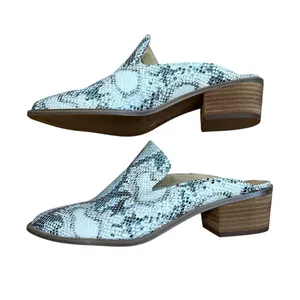 Chinese Laundry Snakeskin Pointed Toe Low Block Heel Mule Slides 7.5 thumbnail 4