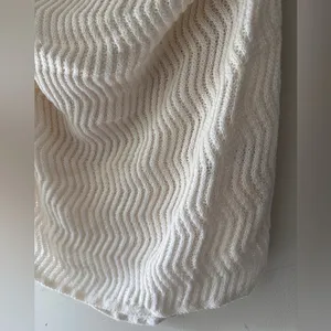 Old Navy Fitted Halter Cropped Sweater White Open Knit Beachy‎ Top XL Tall thumbnail 3