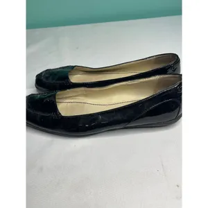 Sleek Patent Leather Loafers‎ thumbnail 4