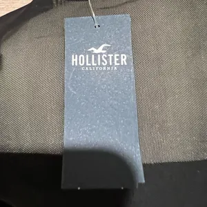 NWT Hollister Baby Tee- T-shirt mini size medium thumbnail 5