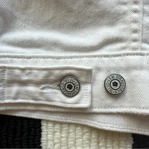 Levi's White Denim Jean Western Vest with Metal Accents NWT thumbnail 8