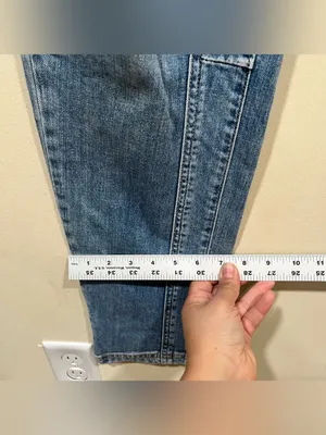 Anthropologie Pilcro the Wanderer Jeans Relaxed Fit Cuffed - Double Button Front thumbnail 5