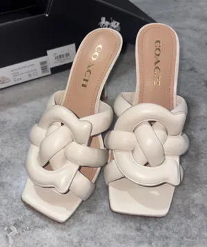 Coach Kellie leather sandals in cream & white, size US 6.5 thumbnail 1