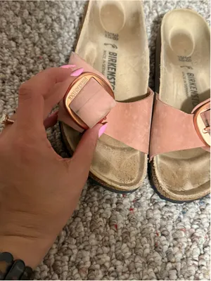 Birkenstock Madrid Big Buckle in Soft Pink Old Rose- Size 38 (7) thumbnail 4