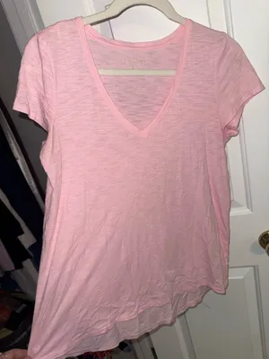 Pink Lilly Pulitzer V-Neck Shirt thumbnail 1