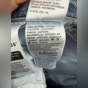 Levi’s 94 Baggy Wide Leg Jeans Size 27‎ X 31 Distressed thumbnail 9
