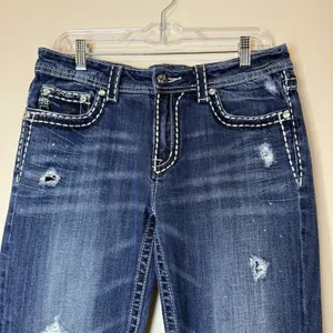 Miss Me Modelo Boyfriend Distress Mid Rise Dark Wash 6 Cropped Denim Jean Capri thumbnail 6