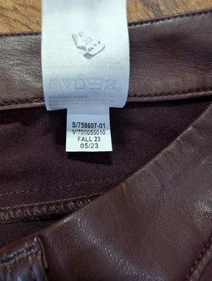 Banana Republic Faux Leather Bootcut Pants 31/12 – Deep Burgundy Wine, Chic Fit thumbnail 8