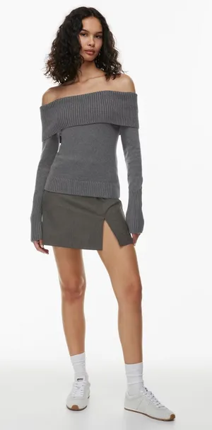 NWOT Aritzia Sunday Best Topaz Off Shoulder Sweater – Heather Chrome – S thumbnail 1