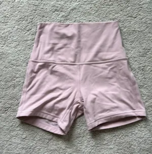 Lululemon Align Shorts 4” thumbnail 1