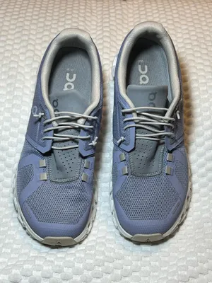 On Cloud Running Shoes Women’s thumbnail 1