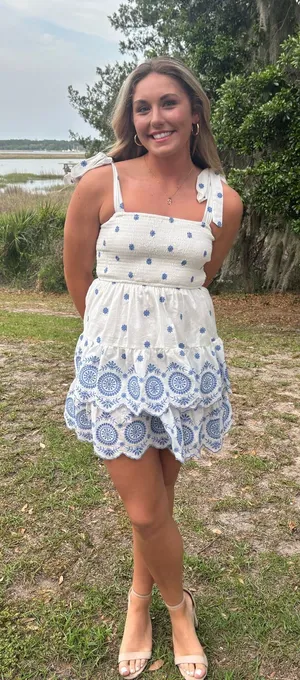 Francesca’s dress  thumbnail 1