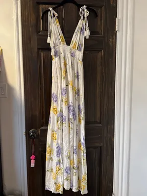 Forever 21 White Maxi Dress with Yellow & Lilac Floral Print thumbnail 5