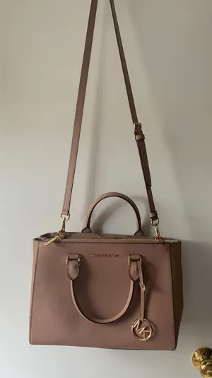 Purse thumbnail 1