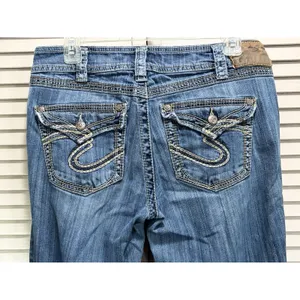 Silver Jeans Suki 17" Surplus Light Wash Low Rise Embroidery‎ Size 31x33 Western thumbnail 5