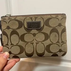 Coach wristlet logo print brown thumbnail 2