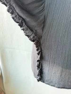Billabong Women's Gauze Button Front‎ Top Medium Boho Ruffle Sleeve Beachy Black thumbnail 5