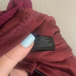✨WAYF Blouson Midi Burgundy Sz Medium Dress✨ thumbnail 7