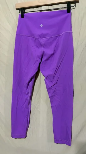 Lululemon Align High-Rise Crop 23" thumbnail 1