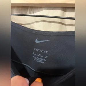 Nike yoga pants thumbnail 3