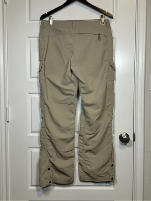 The North Face Women’s Classic Outdoor Cargo Hiking Performance Pants Size 12 thumbnail 3