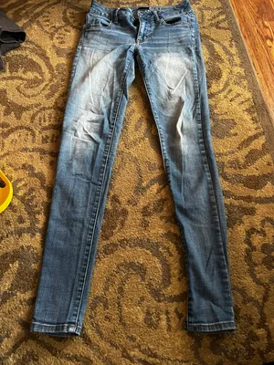 American Eagle Outfitters Jeans thumbnail 1