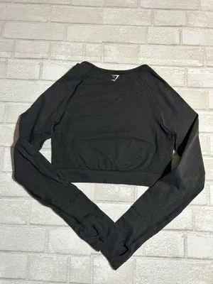 Gymshark Black Long-Sleeve Cropped Training Top thumbnail 2