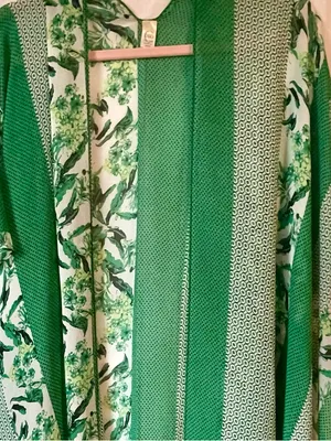 Kimono Cover Up - Open Cardigan ~ One Size ~ Green White Floral ~ Tassel Trim thumbnail 3