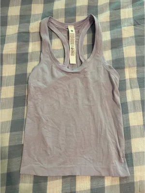 Lululemon Tank Top thumbnail 1