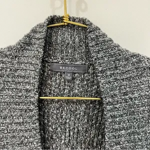 BE COOL Cardigan Heathered Charcoal Gray Knit Size Medium Long Sleeve thumbnail 6