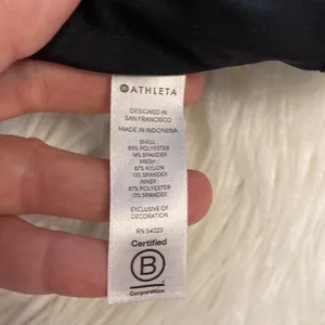 Athleta Shorts size S inseam 3” waist 30” flat elastic color black small pocket thumbnail 7