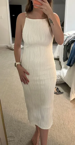 White Dress thumbnail 1