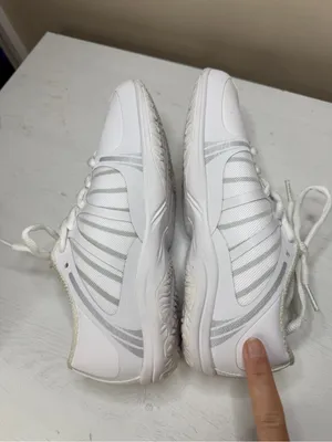 Varsity Miza+ White Cheer Shoes. Size 6.5 thumbnail 5