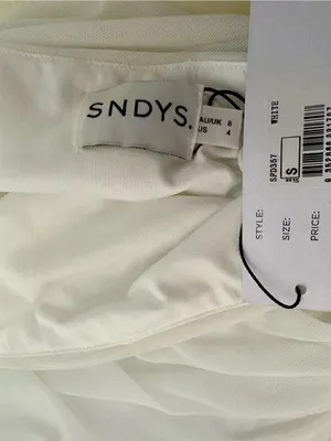 NWT REVOLVE thumbnail 5