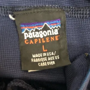 Patagonia Capilene Base Layering 1/4 Zip Lightweight Top L Navy Biking Skiing thumbnail 5