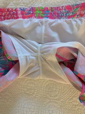 Lilly Pulitzer shorts thumbnail 6