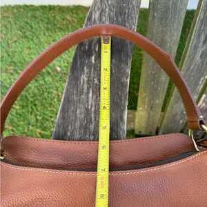 Dooney‎ & Bourke Tan Pebbled Leather Zipper Closure Hobo Shoulder Bag W thumbnail 15