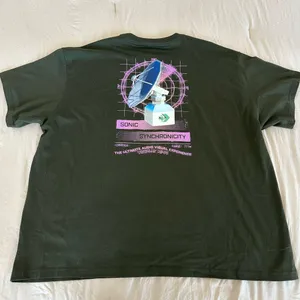 Converse graphic tee thumbnail 1