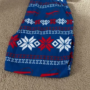 NFL Team Apparel Blue Snowflake pajamas size XL thumbnail 2