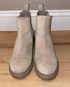 Steve Madden Booties thumbnail 2