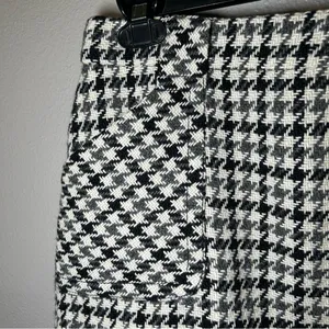 J. Crew Black & White Wool Houndstooth Tweed Mini Skirt Women’s Size XS 2 thumbnail 3